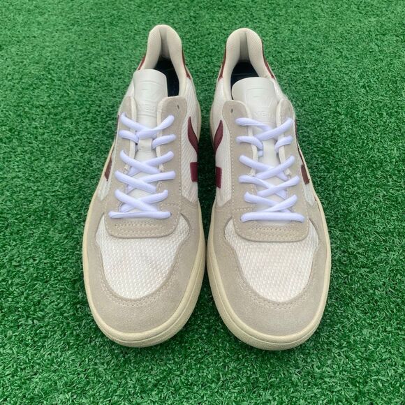 VEJA V-10 - Women’s Sneakers Shoes - SIZE 9 - Picture 3 of 10